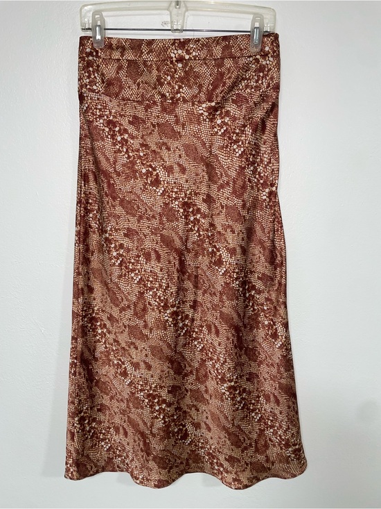 Free People Dresses & Skirts - Free People Brown Printed Midi Skirt